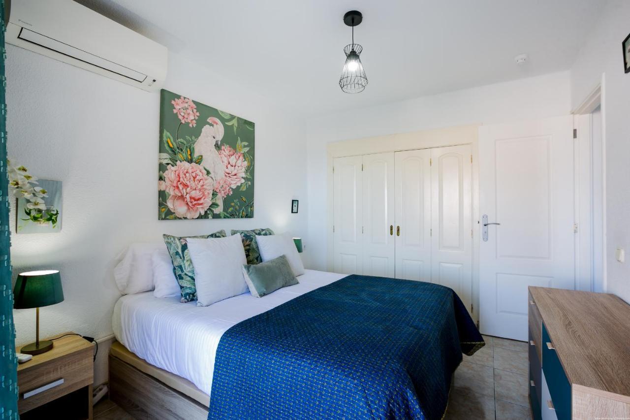 The Bluebird Apartment *